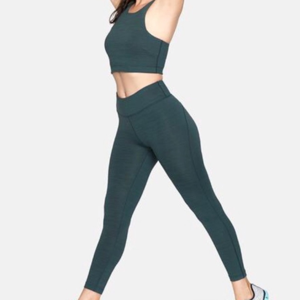 Outdoor Voices Evergreen Tech Sweat Set